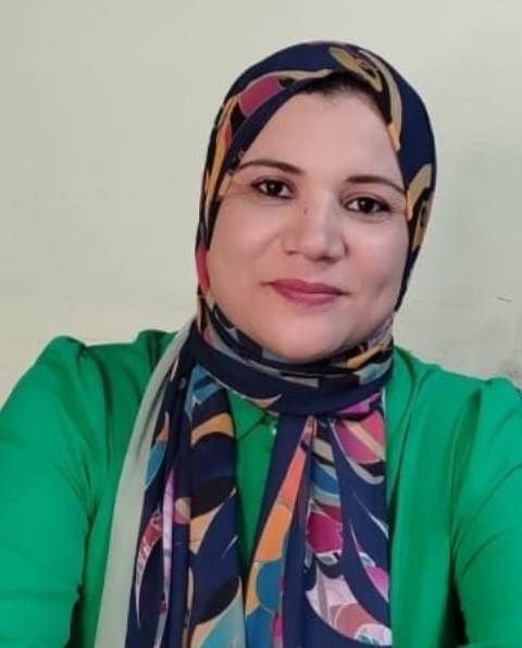 دكتوره تغريد كيلاني المستشار النفسي والتربوي وخبيرة العلاقات الزوجية والاسرية بمحكمة الأسرة