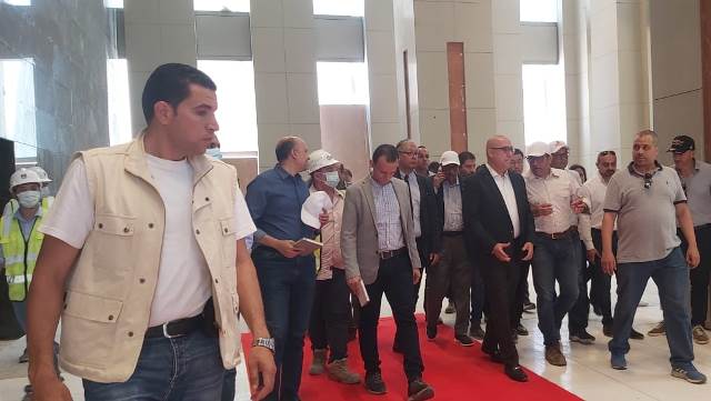 رئيس جهاز العاصمة الإدارية يكشف كواليس زيارة وزير الإسكان.. بالصور