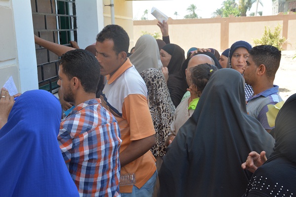 جامعة الفيوم تنظم قافلة طبية لقرية دسيا