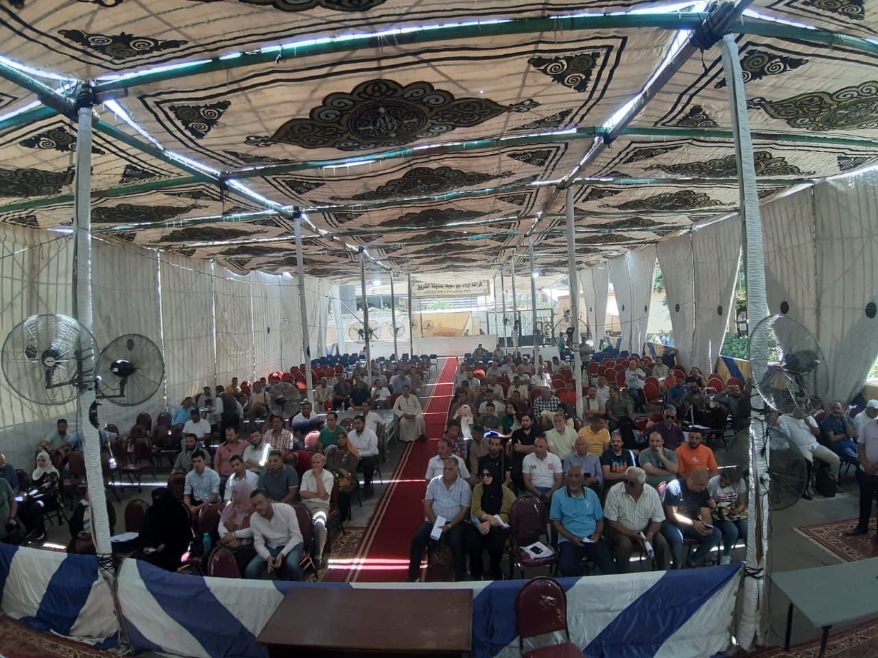 رئيس جهاز الشروق : بيع محال تجارية وصيدلية في مزاد علني