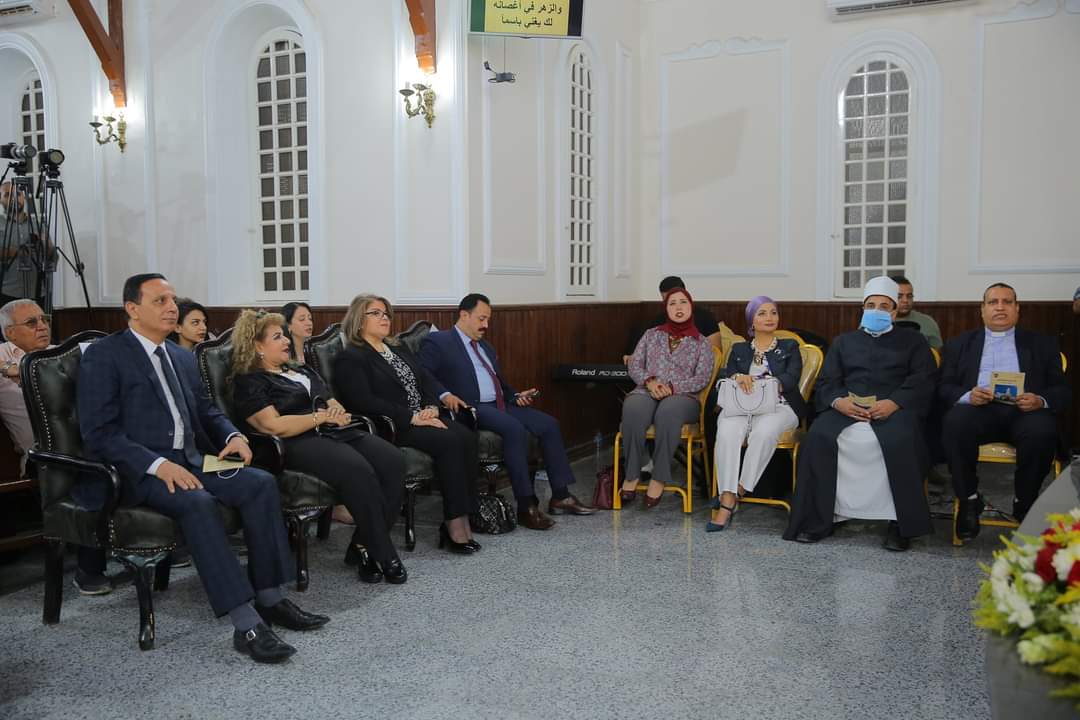 رئيس الطائفة الإنجيلية يشارك في رسامة شيوخ جدد للكنيسة بالإسماعيلية .صور