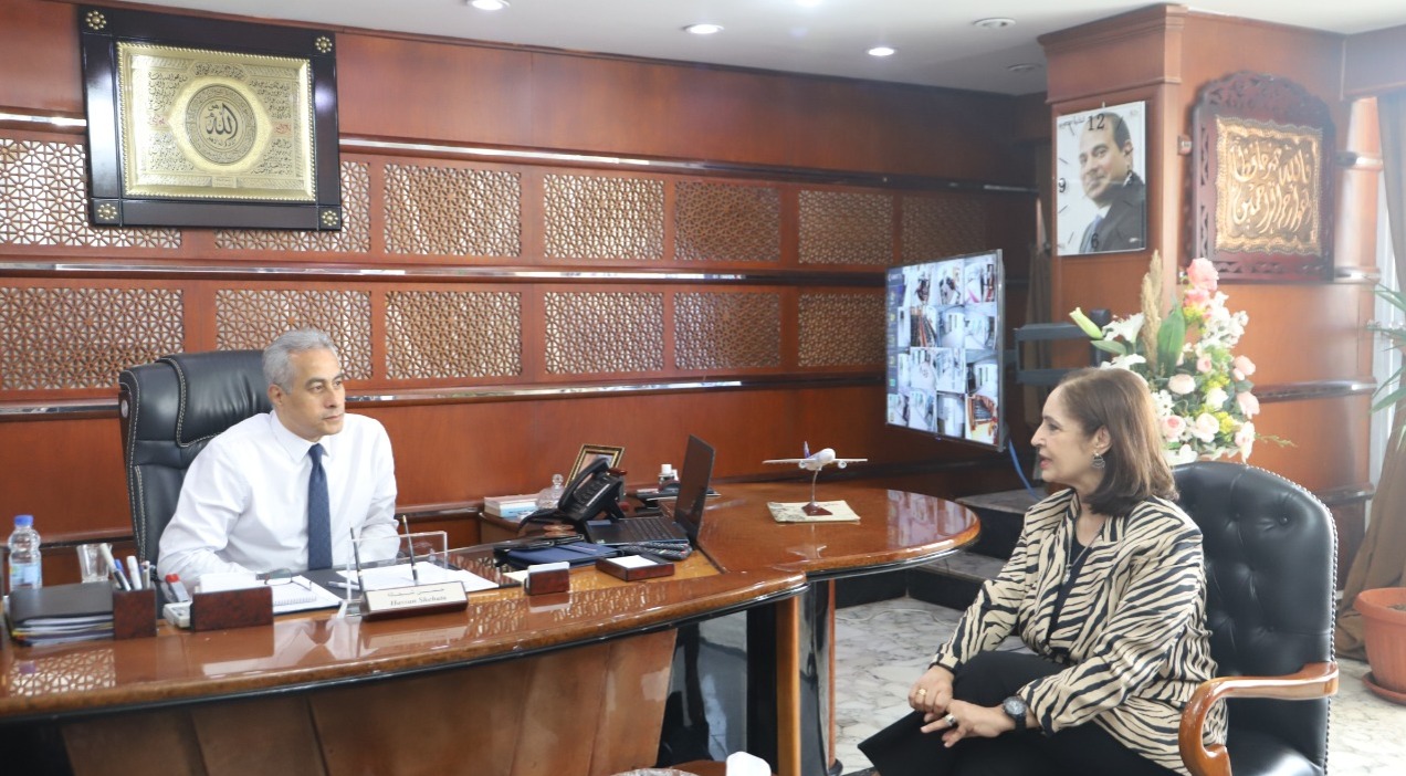 شحاتة: الوزارة تسعى لتقديم خدمات أفضل للمواطن المصري في الداخل وا