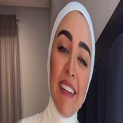 هلا رشدي 