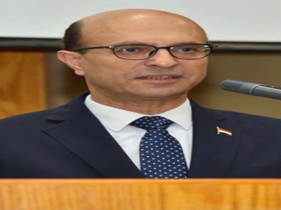 الدكتور أحمد المنشاوي رئيس جامعة أسيوط