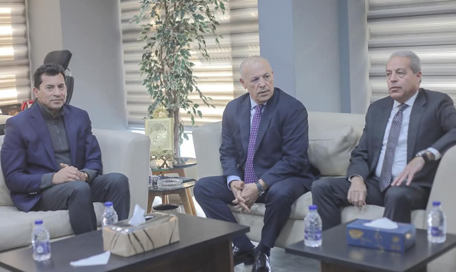  أبو ريدة يستقبل وزير الشباب والرياضة