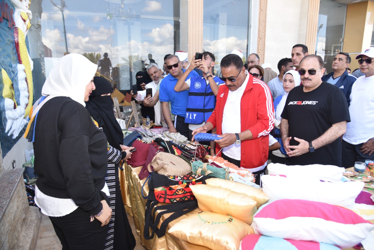 احتفالية كبرى بالذكرى ال٤٩ لانتصارات اكتوبر بكورنيش مطروح