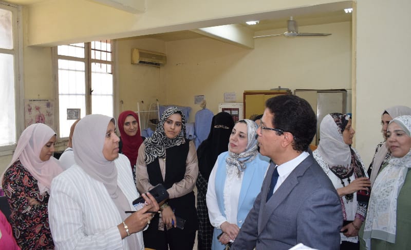 الدكتور ناصر الجيزاوي رئيس جامعة بنها