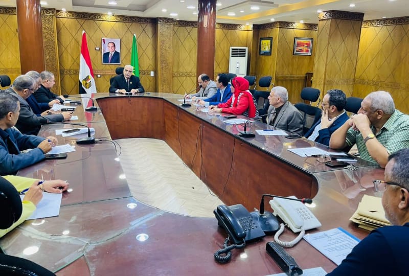 مصطفى عبده وكيل وزارة التربية والتعليم بالقليوبية