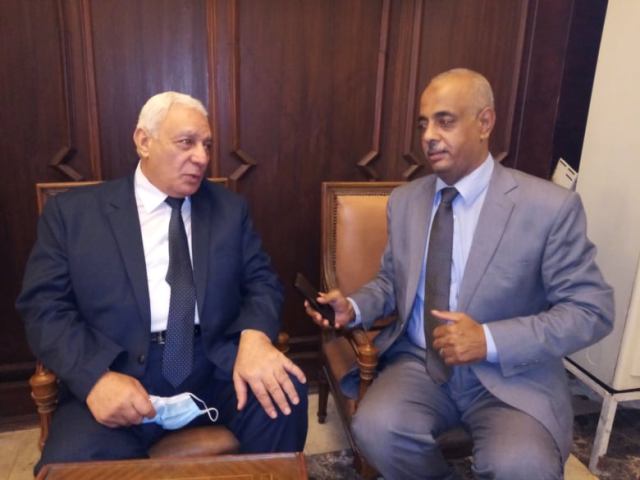 عقيدتي تحاور د اسامة العبد