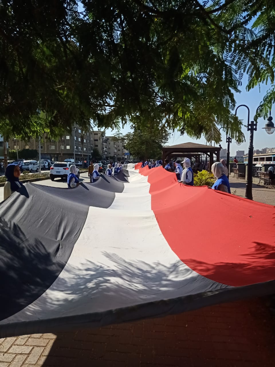 محافظ القليوبية ووكيل وزارة الشباب والرياضة يتقدمان ماراثون الجرى لشباب yly 