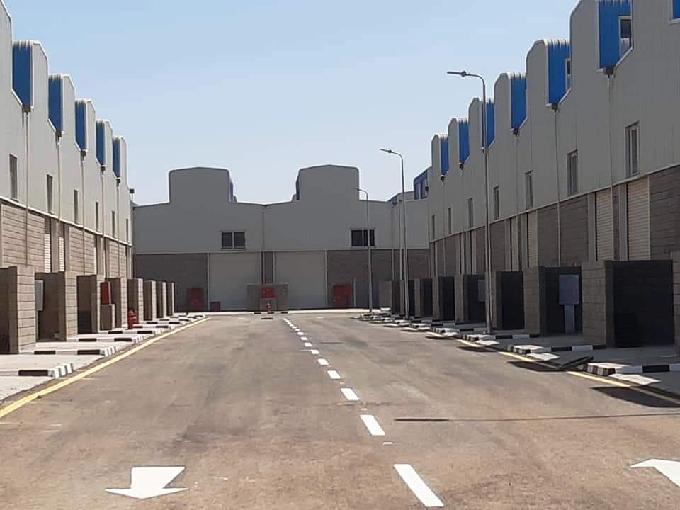 محافظ أسوان: قيام جهاز تنمية المشروعات بتبنى 939 مشروع صغير ومتناهى الصغر بإستثمارات 34.3 مليون جنيه 