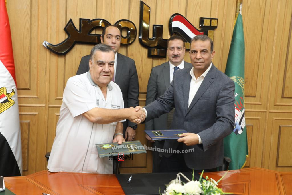 توقيع بروتوكول إنشاء موقف جديد لسيارات الأجرة بقويسنا