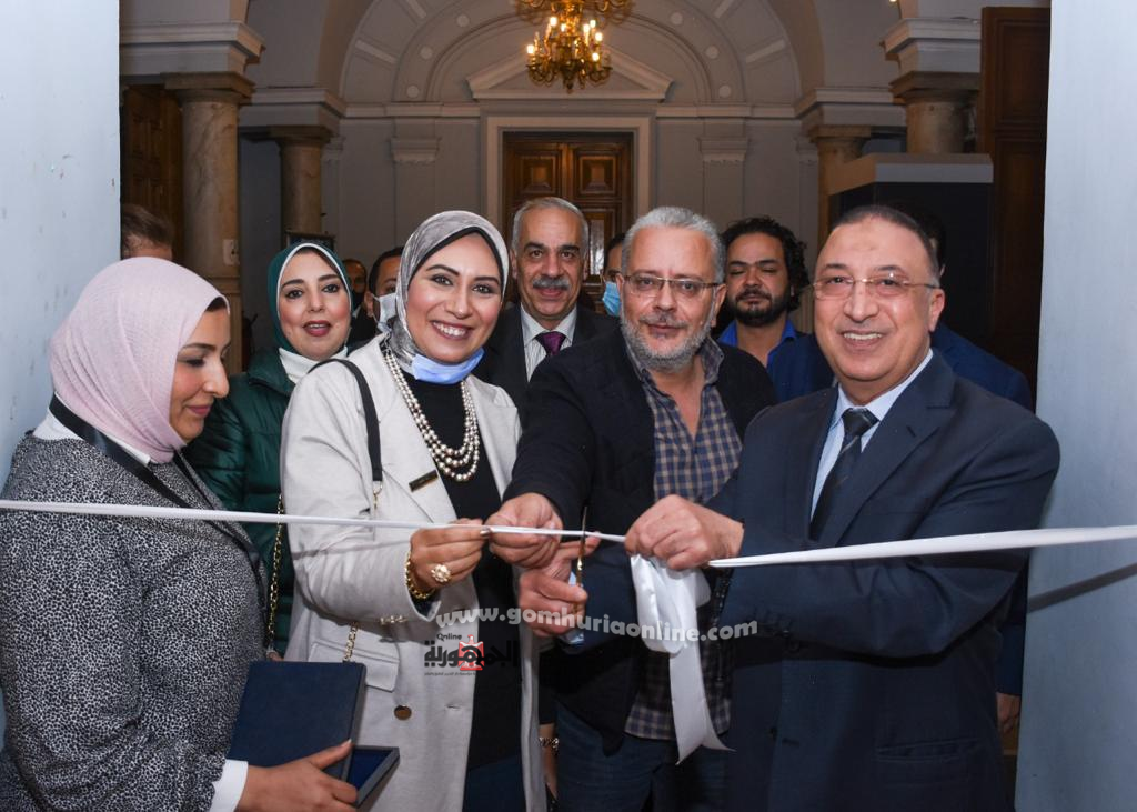 محافظ الإسكندرية يفتتح المعرض
