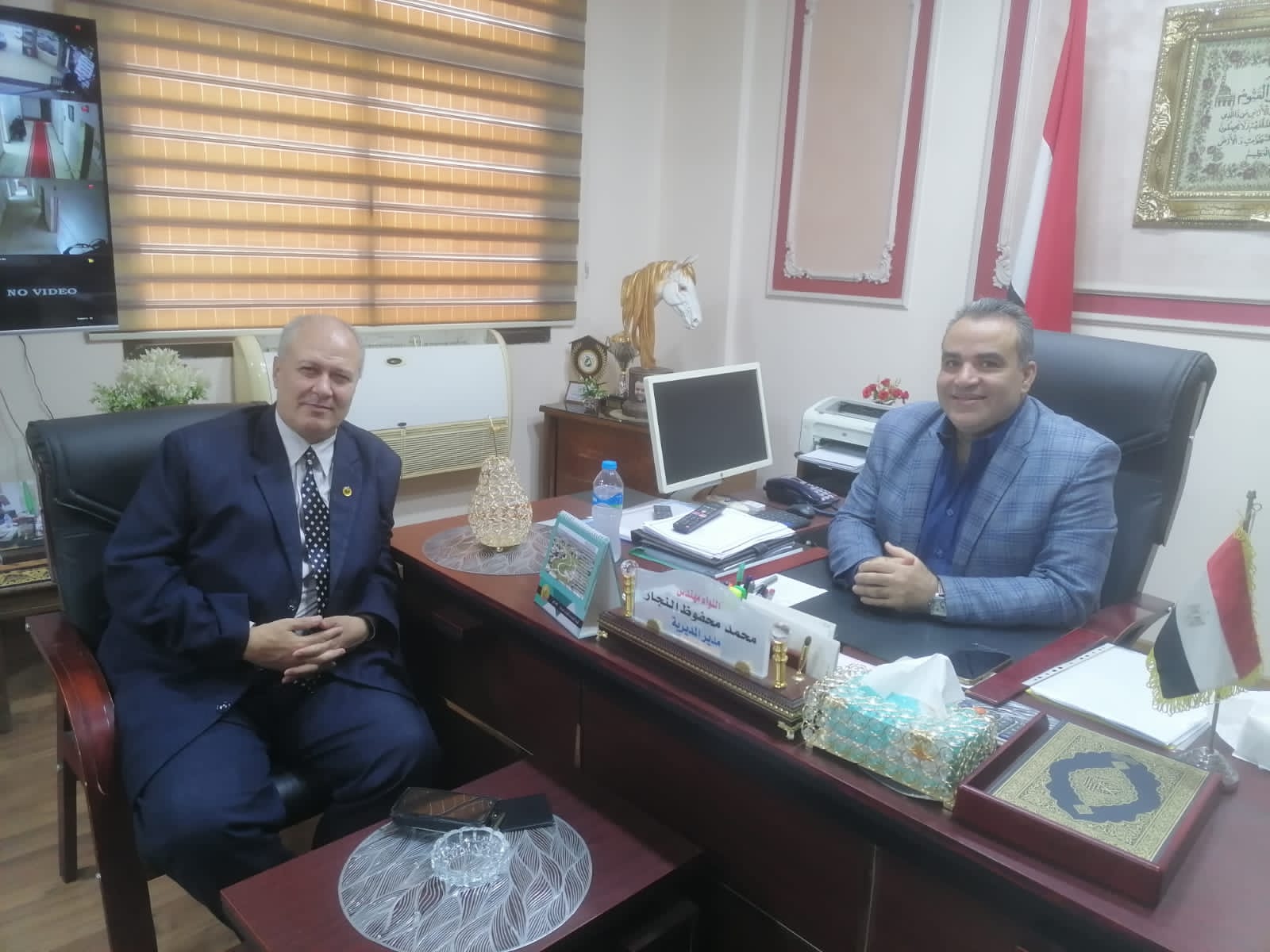 وكيل أول وزارة الإسكان والمرافق بالشرقية مع محرر بوابة الجمهورية