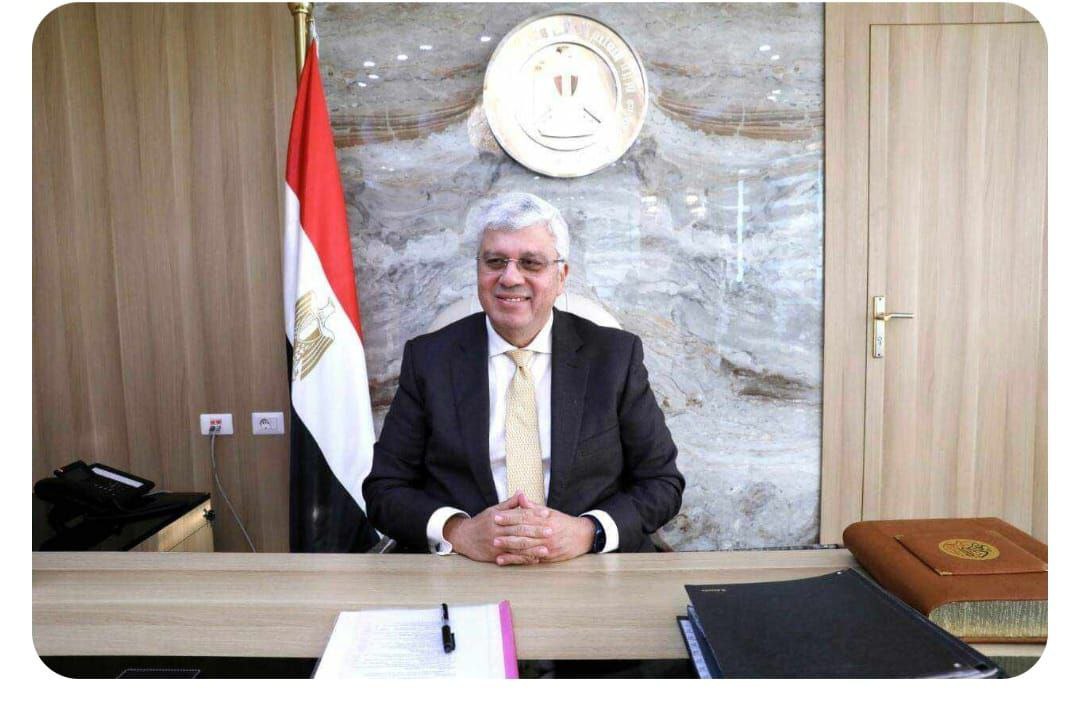 الدكتور أيمن عاشور وزير التعليم العالي
