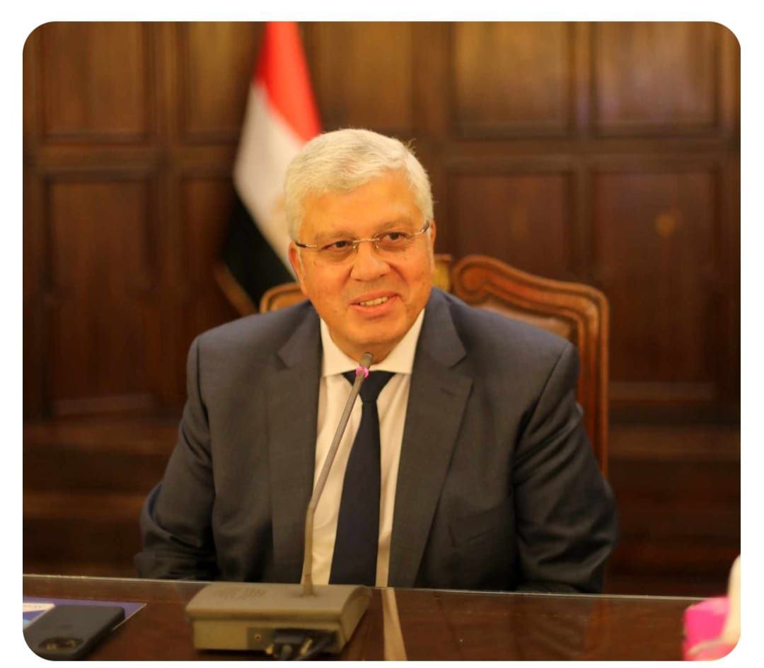 الدكتور أيمن عاشور وزير التعليم العالي