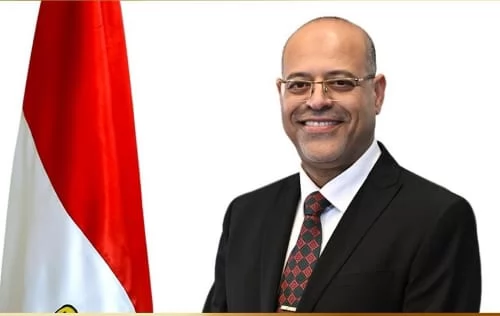 وزارة العمل تعلن عن 5843 فرصة تشغيل جديدة في 10 محافظات