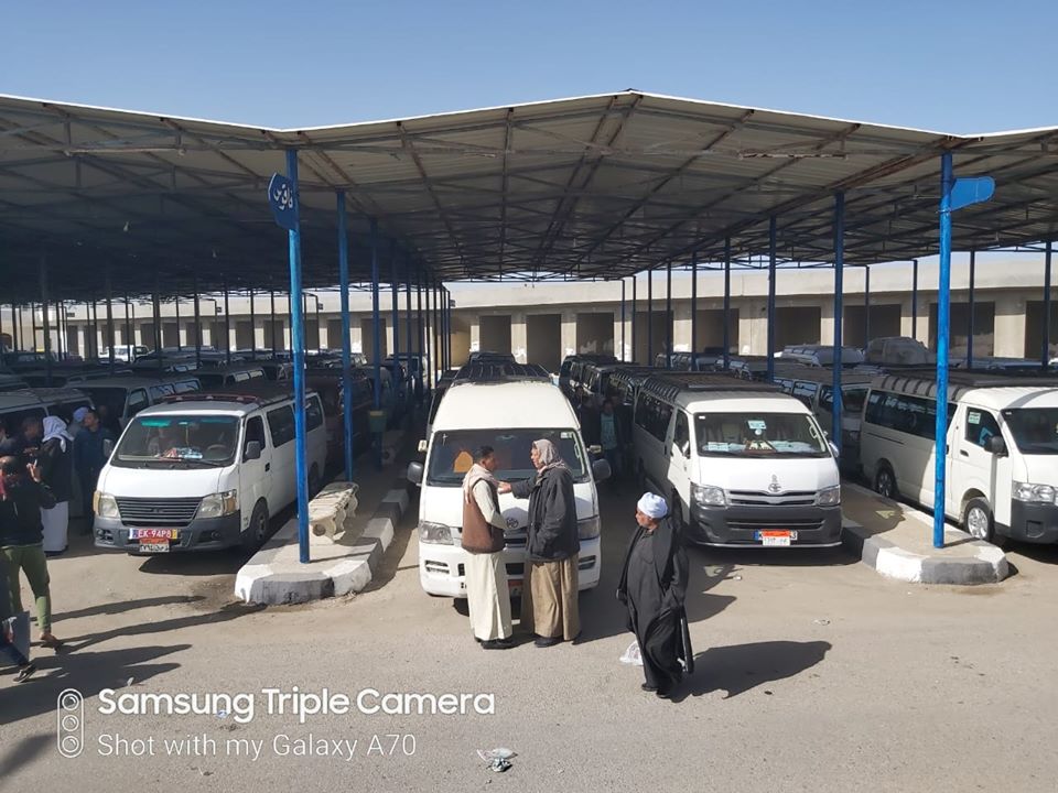 موقف سيارات القنطرة الجديد نقلة حضارية لأكبر مدينة تجارية في الإسماعيلية .صور