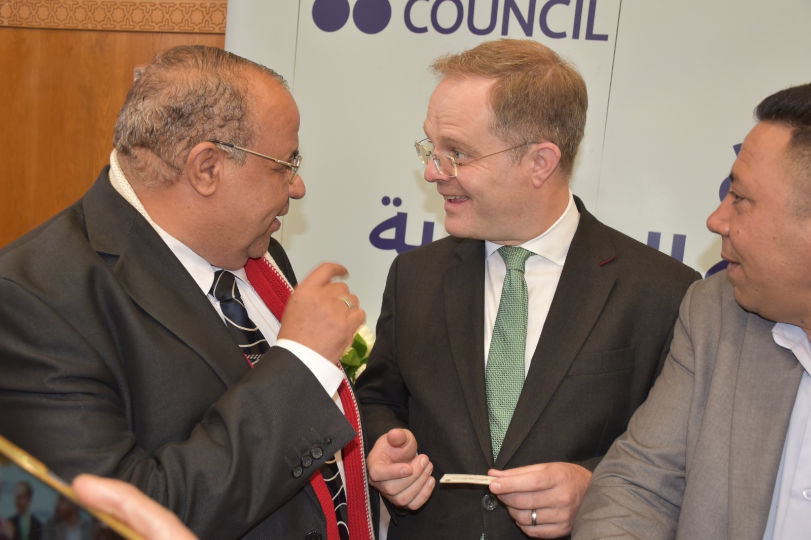 رئيس جامعة الأقصر يشهد افتتاح مركز الأزهر لتعليم اللغة الإنجليزية