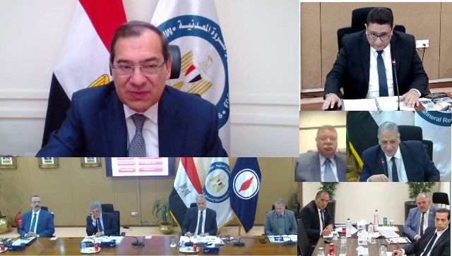 وزير البترول: الالتزام بالبرامج الزمنية لتنفيذ خطة زيادة الإنتاج 