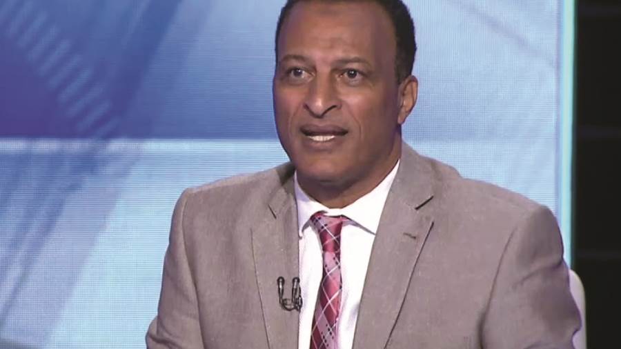أسامة عرابي نجم الاهلى السابق