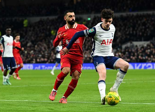 ليفربول وتوتنهام