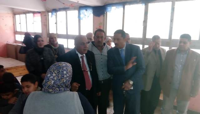  حجازى يتفقد مدارس الجيزة للاطمئنان على سير العملية التعليمية.. صور