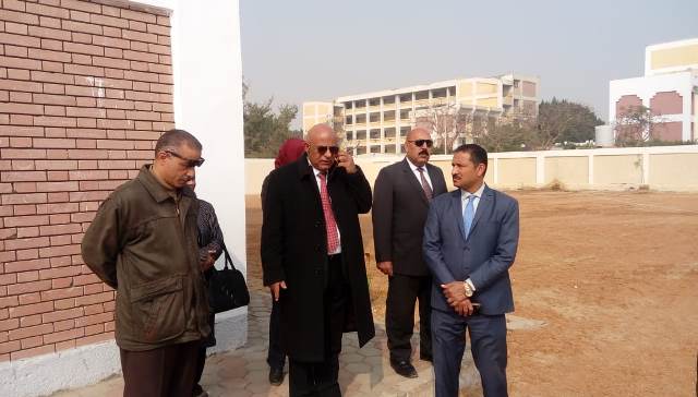  حجازى يتفقد مدارس الجيزة للاطمئنان على سير العملية التعليمية.. صور