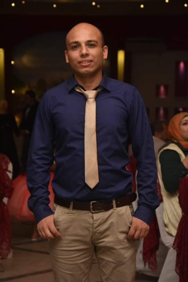  هشام سامي: 