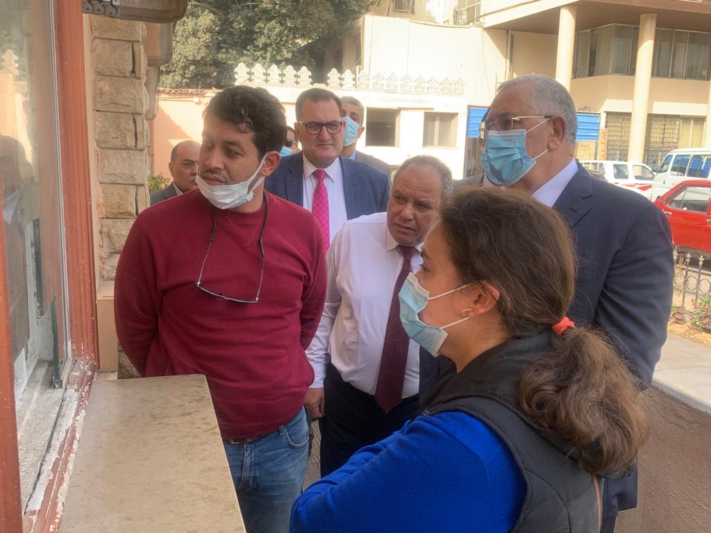 وزير الزراعة يقوم بزيارة مفاجئة لهيئة التعمير والتنمية الزراعية 