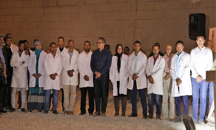 ترميم تمثال رمسيس الثاني وعرضه بمكانه الأصلي بأخميم 