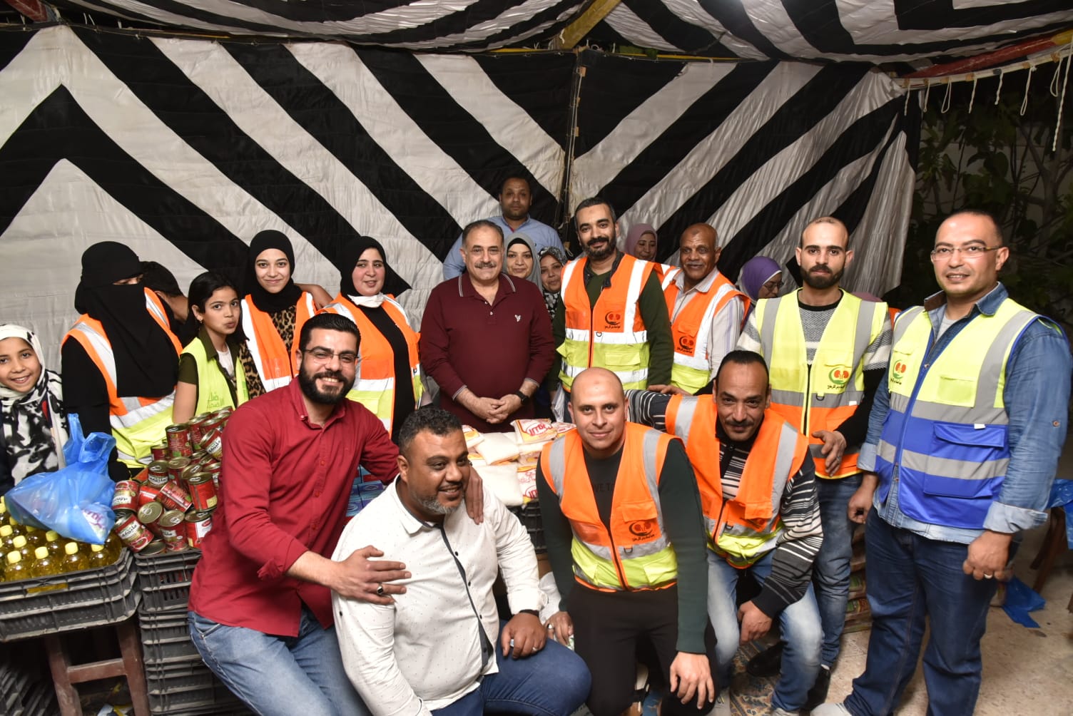 سكرتيرعام محافظة مطروح يزور جمعية أصدقاء مرضى الكلى 