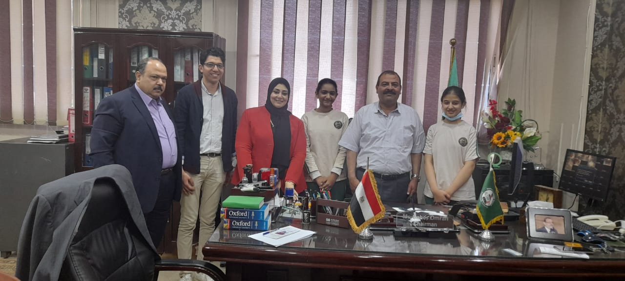 مدارس العمران تكرم اوائل  مسابقة اللغة الانجليزية  للمرحلة  الابتدائية..صور