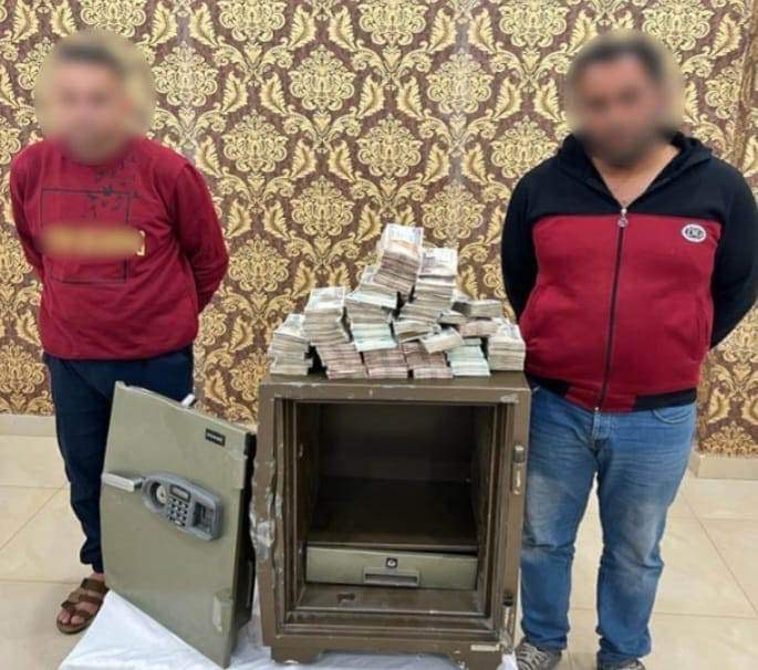 المتهمان والمسروقات 