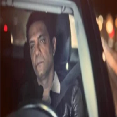 آسر ياسين 