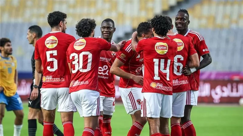 بإستثناء بلعمري.. الأهلي يحسم مصير الأجانب من البقاء أو الرحيل 