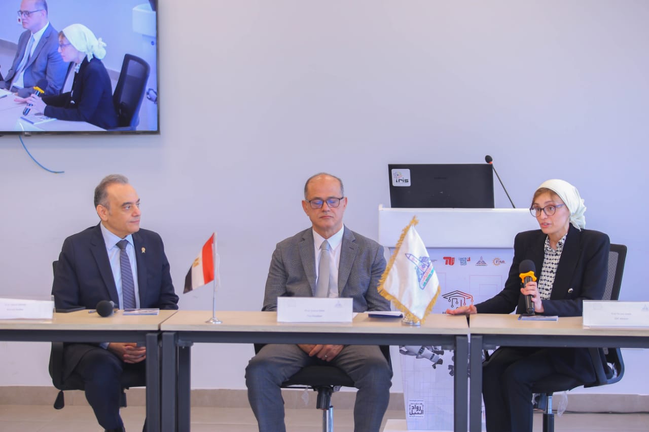 مركز التدريب والتطوير بجامعة عين شمس يحصل على الاعتماد الدولي