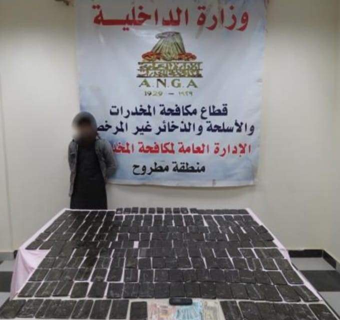 المتهم والمضبوطات 
