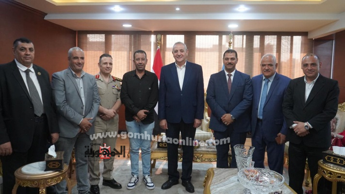 محافظ الغربية يستقبل المهنئين من القيادات التنفيذية والشعبية