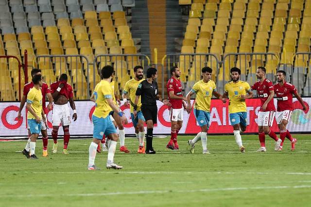 الأهلي والإسماعيلي 