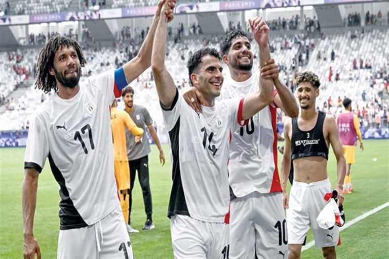منتخب مصر الأولمبي بقيادة محمد النني وزيزو