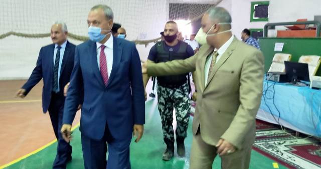 محافظ القليوبية يتفقد مقر اللجان استعدادا لجوله الاعاده لانتخابات مجلس الشيوخ.. بالصور