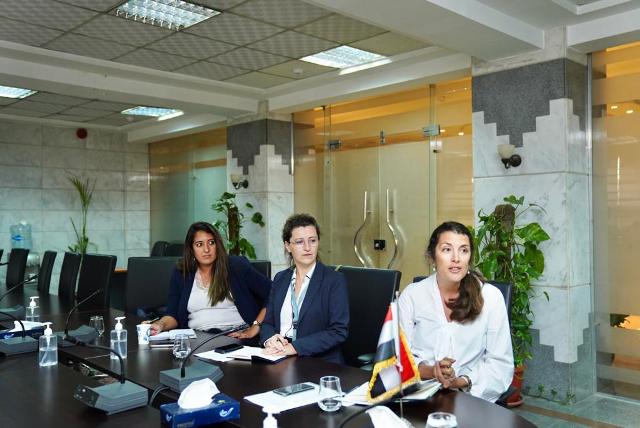 وزيرة البيئة تبحث مع الوكالة الفرنسية للتنمية لتغير المناخ       