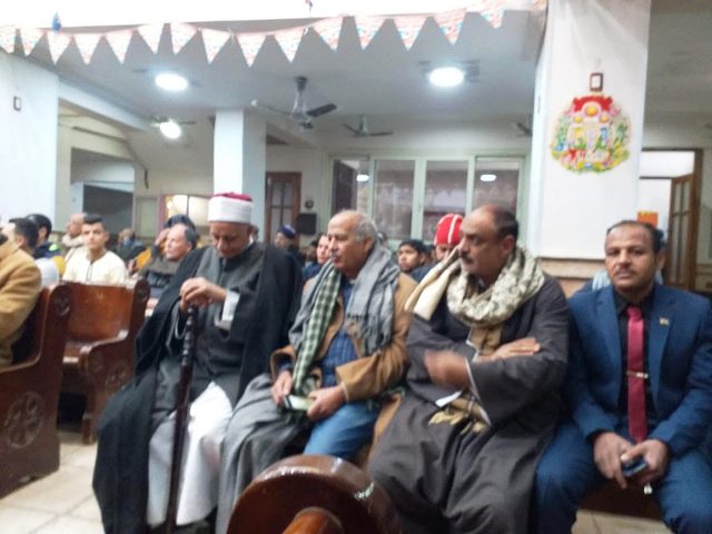 وفود المصرى الديمقراطى الاجتماعى تزور كنائس أسيوط للتهنئة بعيد الميلاد.. بالصور