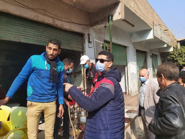  نائب محافظ القليوبية يقود حملة لضبط المخالفات بشرق شبرا الخيمة