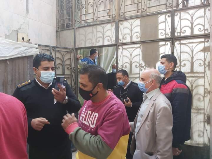  نائب محافظ القليوبية يقود حملة لضبط المخالفات بشرق شبرا الخيمة