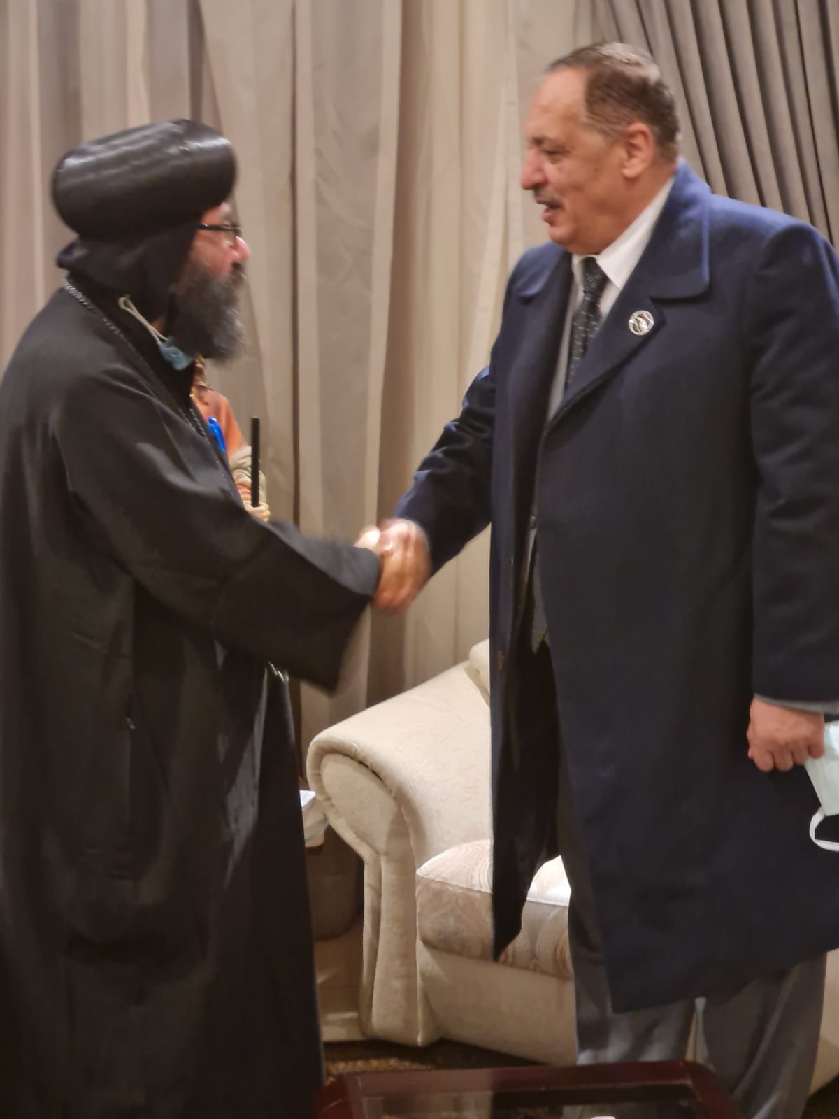 مستقبل وطن بمصر القديمة والمنيل يهنيء الإخوة الأقباط بعيد الميلاد المجيد 
