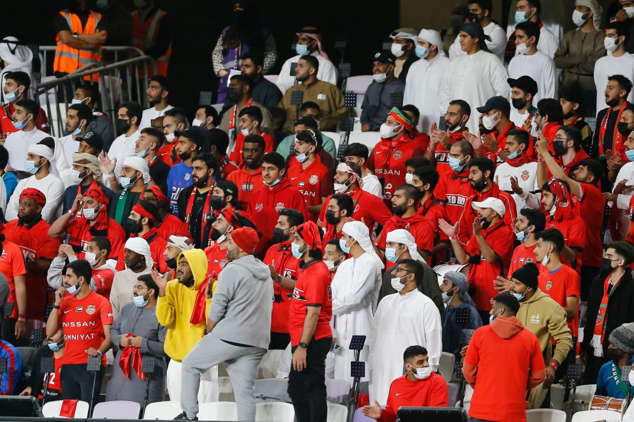 الجزيرة يتوج بكأس سوبر الخليج العربى لأول مرة بعد الفوز على شباب الأهلى.. صــــور