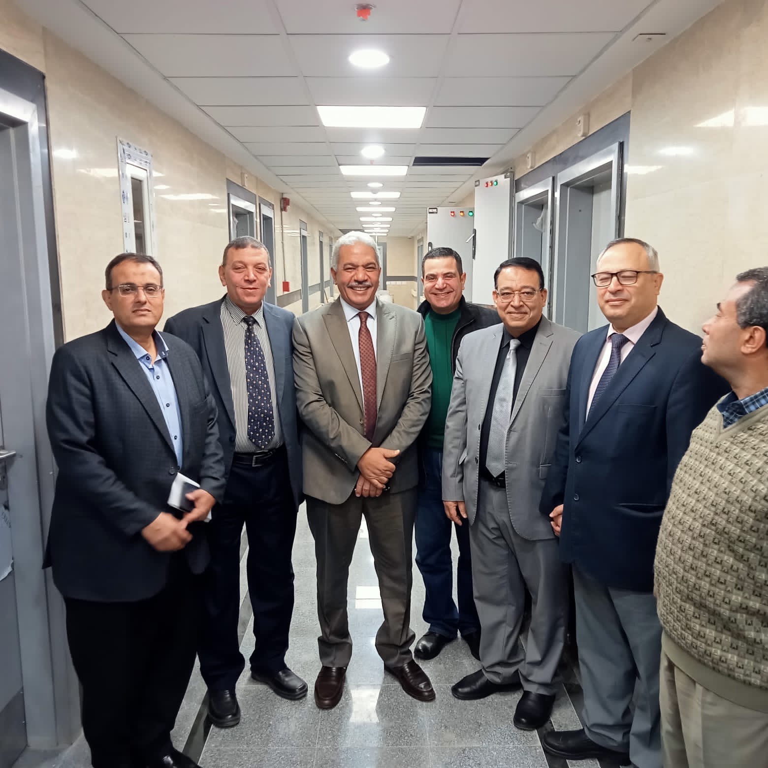 نائب رئيس جامعة الأزهر يتابع أعمال التطوير والتجديد بمستشفى سيد ج