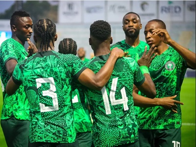 النسور الخارقة يرسلون إنذاراً مبكراً لمنتخبات نهائيات الأمم الأفريقية